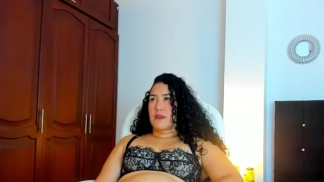 kathyajhonss online show from July 30, 2026, 10:09 pm