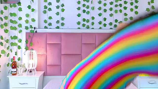 kaily sweet1 online show from April 7, 2026, 11:12 am