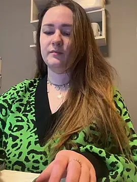 Emma B1uem online show from December 21, 2024, 2:37 pm