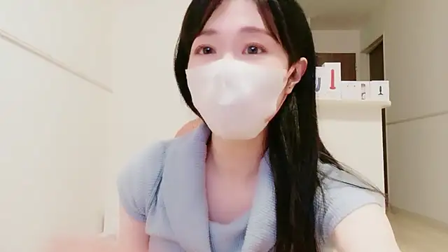 Snapshot of IORio2 chatting on April 13, 2026, 7:40 pm IORio2 online show from April 13, 2026, 7:40 pm