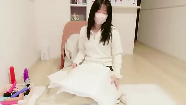 Snapshot of IORio2 chatting on March 27, 2026, 7:37 pm IORio2 online show from March 27, 2026, 7:37 pm