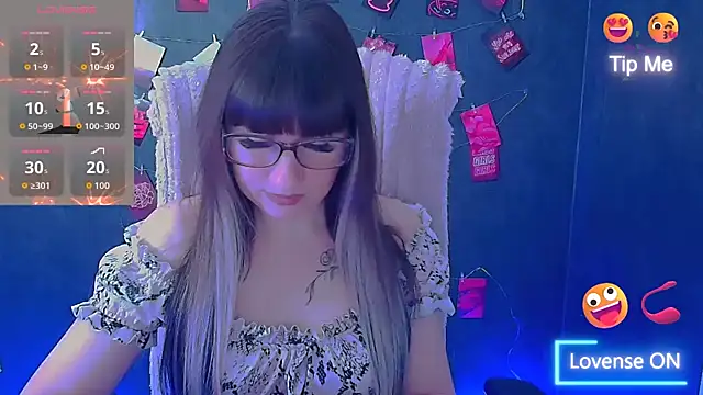 Violla My online show from May 1, 2026, 5:45 am