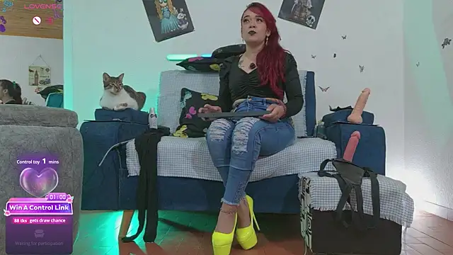 keila j online show from July 6, 2026, 10:44 am