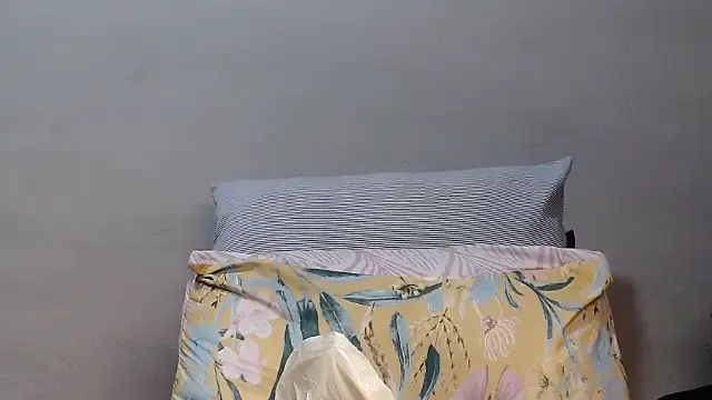 BustyMelonssXXXX online show from October 30, 2025, 7:55 pm