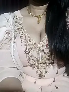 Snapshot of Anamika_Kapoor chatting on February 26, 2025, 7:32 pm Anamika Kapoor online show from February 26, 2025, 7:32 pm