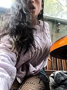 Lila Desiree online show from March 20, 2026, 8:32 pm