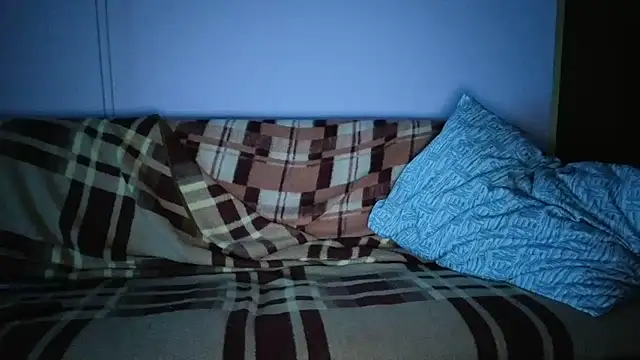 loverboyxxx69 online show from December 22, 2025, 8:53 pm