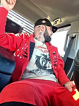 Beardedtattood online show from October 9, 2025, 1:11 pm