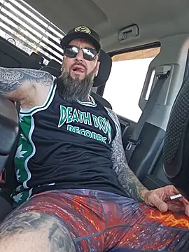 Beardedtattood online show from June 30, 2026, 2:28 pm