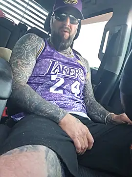 Beardedtattood online show from July 17, 2026, 10:23 am