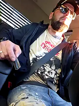 Beardedtattood online show from September 29, 2025, 11:49 am