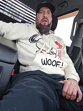 Beardedtattood online show from May 13, 2026, 11:28 am