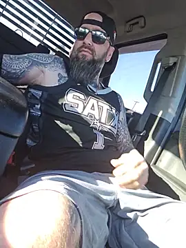 Beardedtattood online show from May 30, 2026, 11:27 am