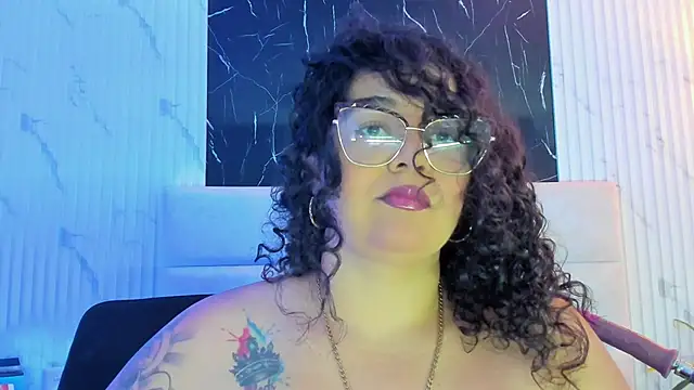 Snapshot of Reginavegaa chatting on September 9, 2025, 11:41 am Reginavegaa online show from September 9, 2025, 11:41 am