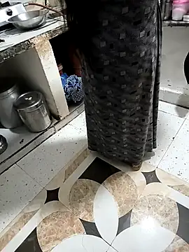 Snapshot of savixxx chatting on December 10, 2024, 5:17 am savixxx online show from December 10, 2024, 5:17 am