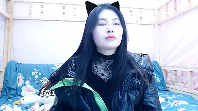 Little-sweet online show from January 9, 2026, 2:07 am