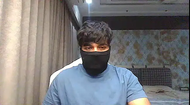 Snapshot of captainfucks chatting on December 11, 2024, 6:20 pm captainfucks online show from December 11, 2024, 6:20 pm