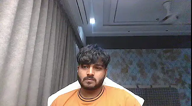 Snapshot of captainfucks chatting on December 8, 2024, 5:22 pm captainfucks online show from December 8, 2024, 5:22 pm