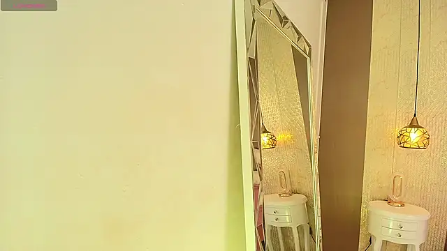 DannaDooll99 online show from November 15, 2025, 11:47 am