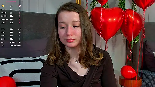 Snapshot of MichelleHaynes chatting on February 13, 2025, 6:15 pm MichelleHaynes online show from February 13, 2025, 6:15 pm
