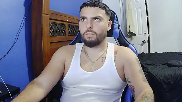 Snapshot of MasterKvn chatting on February 2, 2025, 8:45 am MasterKvn online show from February 2, 2025, 8:45 am