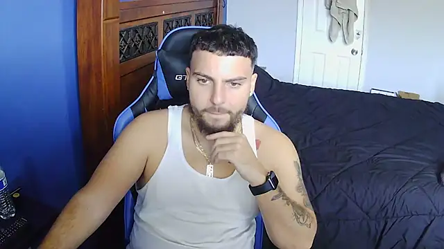 Snapshot of MasterKvn chatting on February 24, 2025, 6:15 pm MasterKvn online show from February 24, 2025, 6:15 pm