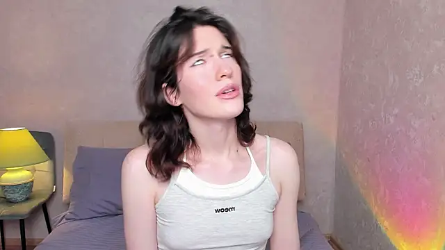 Snapshot of Kolette_Gray chatting on November 27, 2025, 3:45 pm Kolette Gray online show from November 27, 2025, 3:45 pm