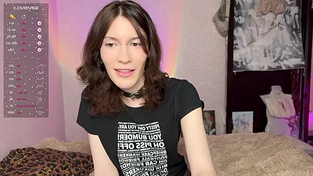 Snapshot of Kolette_Gray chatting on February 4, 2026, 3:29 pm Kolette Gray online show from February 4, 2026, 3:29 pm