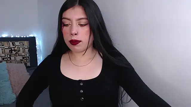 Snapshot of iam_emy chatting on October 23, 2025, 5:06 am iam emy online show from October 23, 2025, 5:06 am