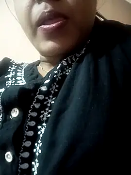 Sania-Love online show from March 12, 2025, 5:38 pm