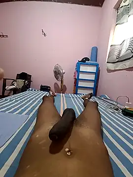 Snapshot of Pathirajasenerath chatting on April 6, 2026, 3:24 am Pathirajasenerath online show from April 6, 2026, 3:24 am