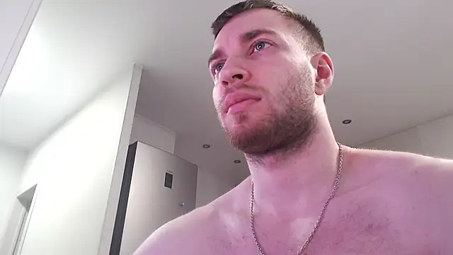 Rascolll online show from February 8, 2026, 4:10 am