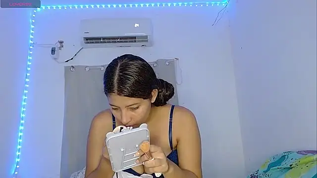 evaluna horny  online show from July 28, 2026, 7:50 pm