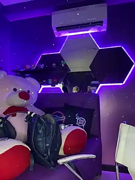 Belliinda 21 online show from March 7, 2026, 4:34 pm