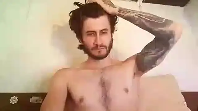 Loggan donnelly online show from October 30, 2025, 10:50 pm