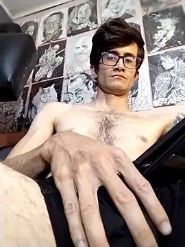 Loggan donnelly online show from February 20, 2026, 7:27 pm