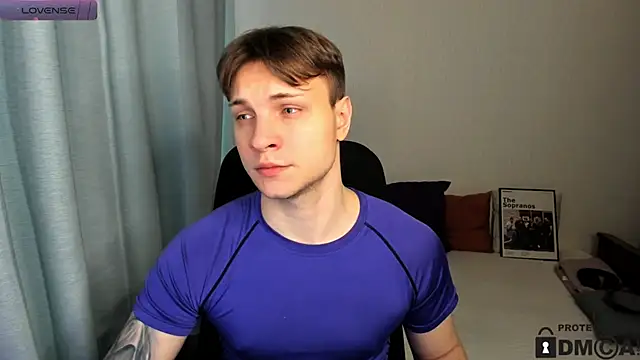 handsome guy01 online show from February 7, 2026, 1:19 pm