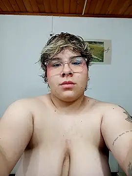 amalia love online show from March 15, 2025, 9:09 am