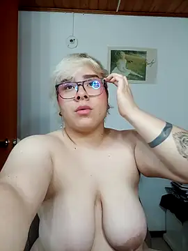 amalia love online show from October 18, 2025, 6:04 am