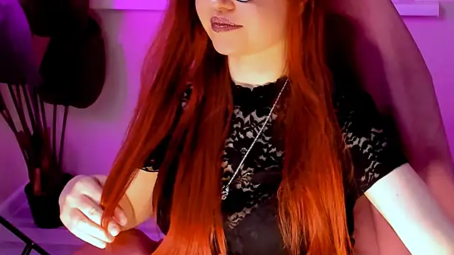 CarolGiggly online show from December 5, 2025, 12:32 am