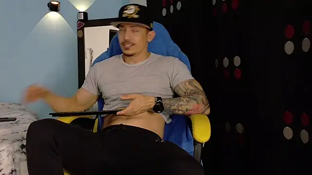 Alex motta online show from March 8, 2026, 3:32 am