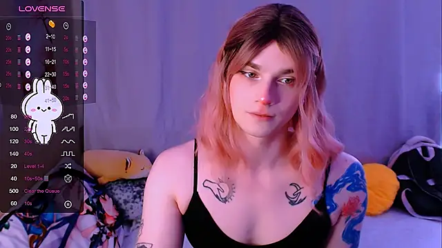 Alice Hells online show from October 2, 2025, 5:55 am