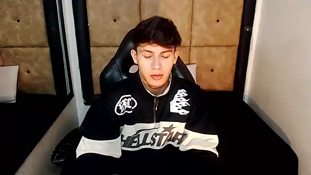 will star x online show from September 12, 2025, 1:22 pm