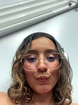 Snapshot of Kay_LustyWife chatting on September 14, 2025, 3:40 am Kay LustyWife online show from September 14, 2025, 3:40 am