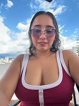 Kay LustyWife online show from June 20, 2026, 8:25 pm