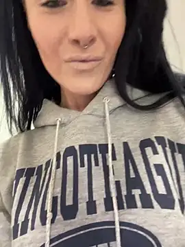 SweetSolez online show from February 14, 2026, 10:21 pm