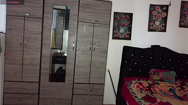 samael1107 online show from April 18, 2026, 3:14 pm