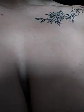 Alexandra 65 online show from March 21, 2026, 3:27 pm