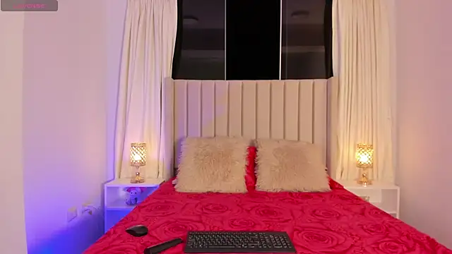 Aliison Smith online show from February 26, 2026, 3:39 am