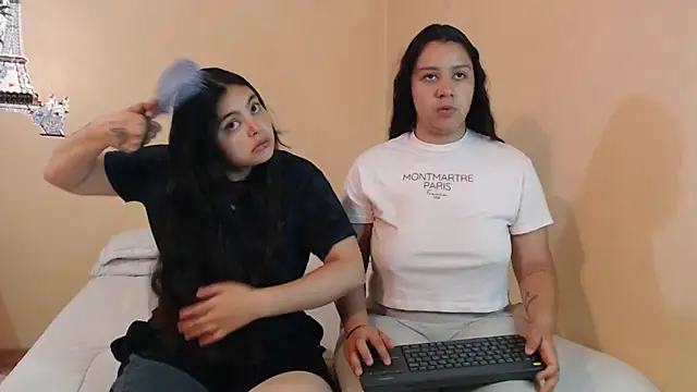 Snapshot of Scarlett_Jazmin chatting on July 10, 2026, 8:58 am Scarlett Jazmin online show from July 10, 2026, 8:58 am